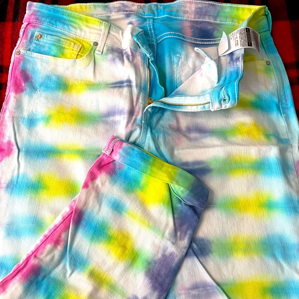 Tie dye Denizen Levi’s Modern